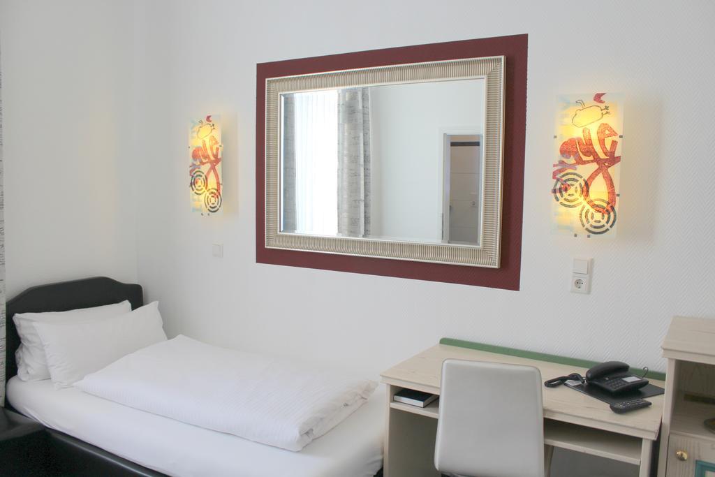 Hotel Heidelberger Hof - Dusseldorf — Fotos 3